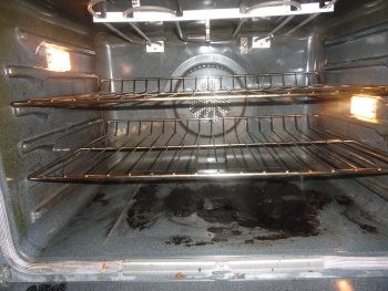 Before Deep Cleaning of an oven in Marietta, GA